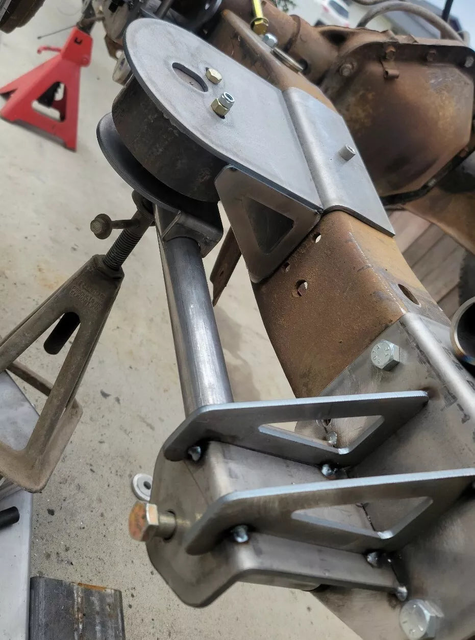 73-87 Weld On 4 Link Cantilever Kit + Watts Link | C20, C30