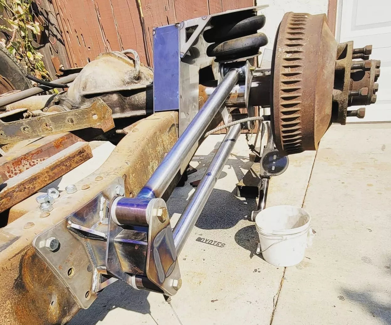73-87 Weld On 4 Link + Over Axle Kit | C10, C20, C30