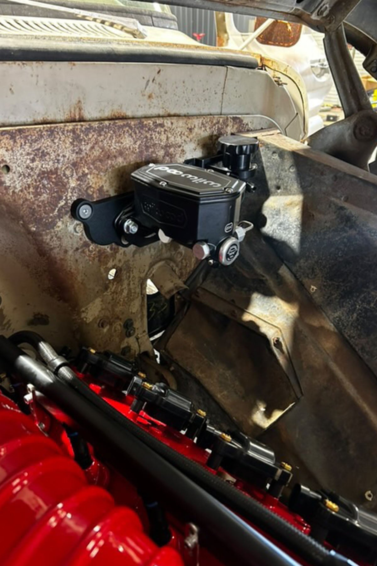Manual Brake Master Cylinder Adapter. 1960-64 C10