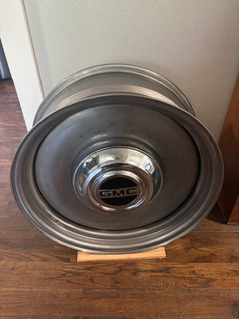 67 1/2 Ton GM Hubcap Adapters for Detroit Steel Wheels Only