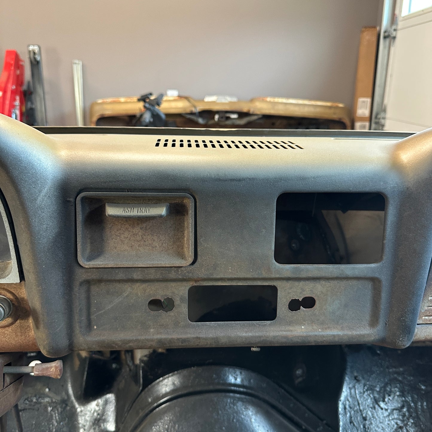 Radio Delete Panel | 60-66 (Preorder)